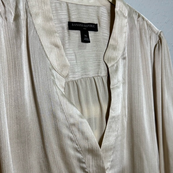 Banana Republic Factory Crinkle-Volume Sleeve Blouse XL - Picture 3 of 7